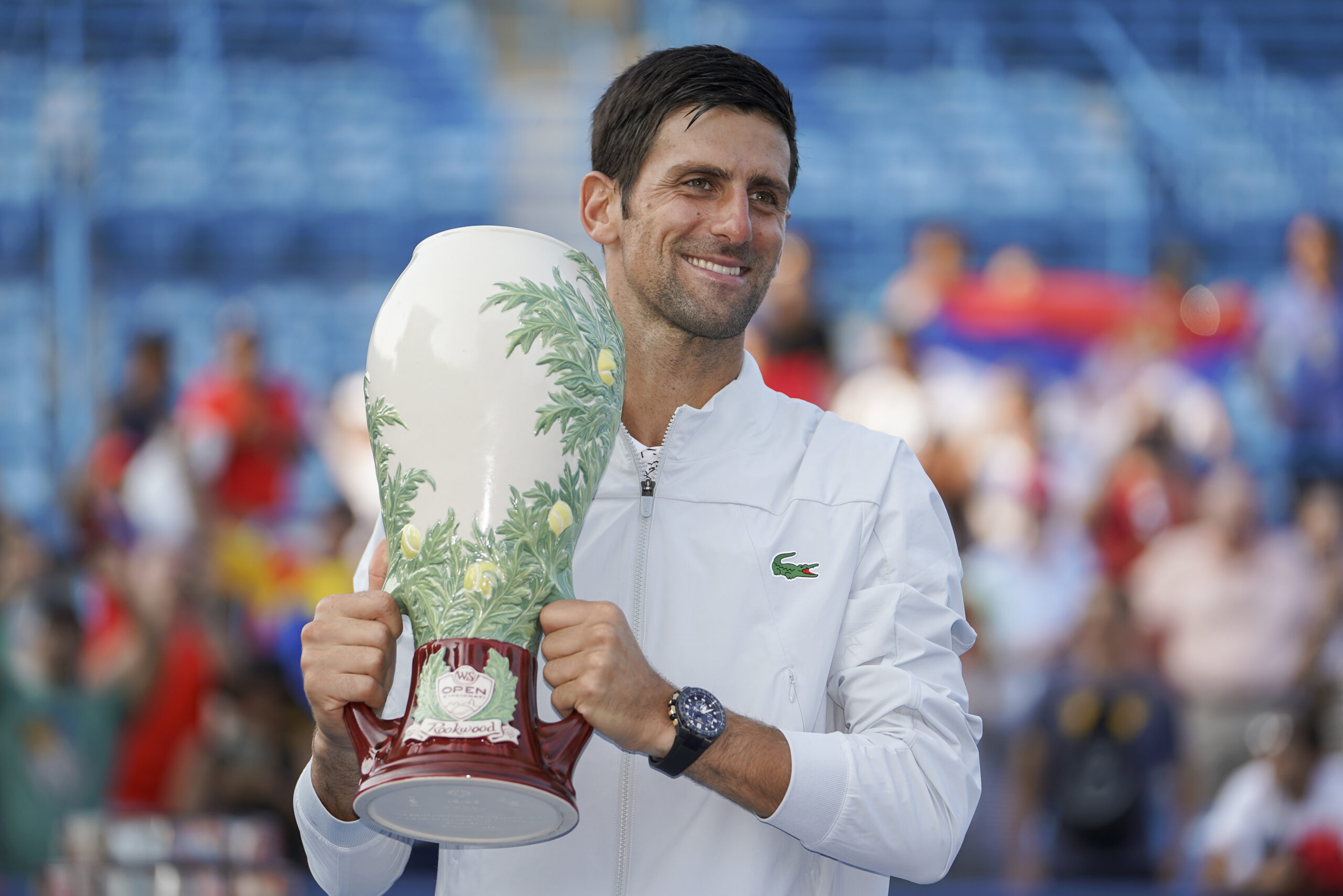 https://images.tennis.com/image/private/t_q-best/tenniscom-prd/hjqs7v0cn1zqtbyj6q18.jpg